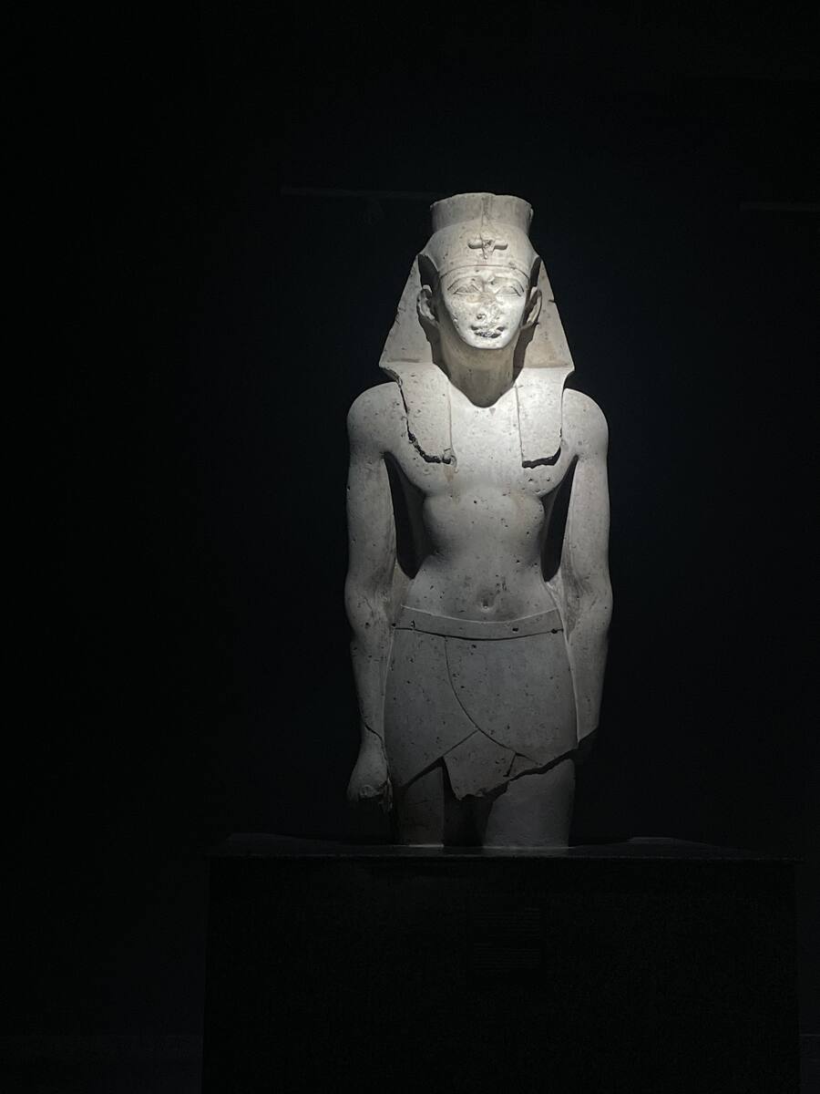 Sharm El Sheikh: One-Day Trip to Cairo, Pyramids, Sphinx & Museum by Bus