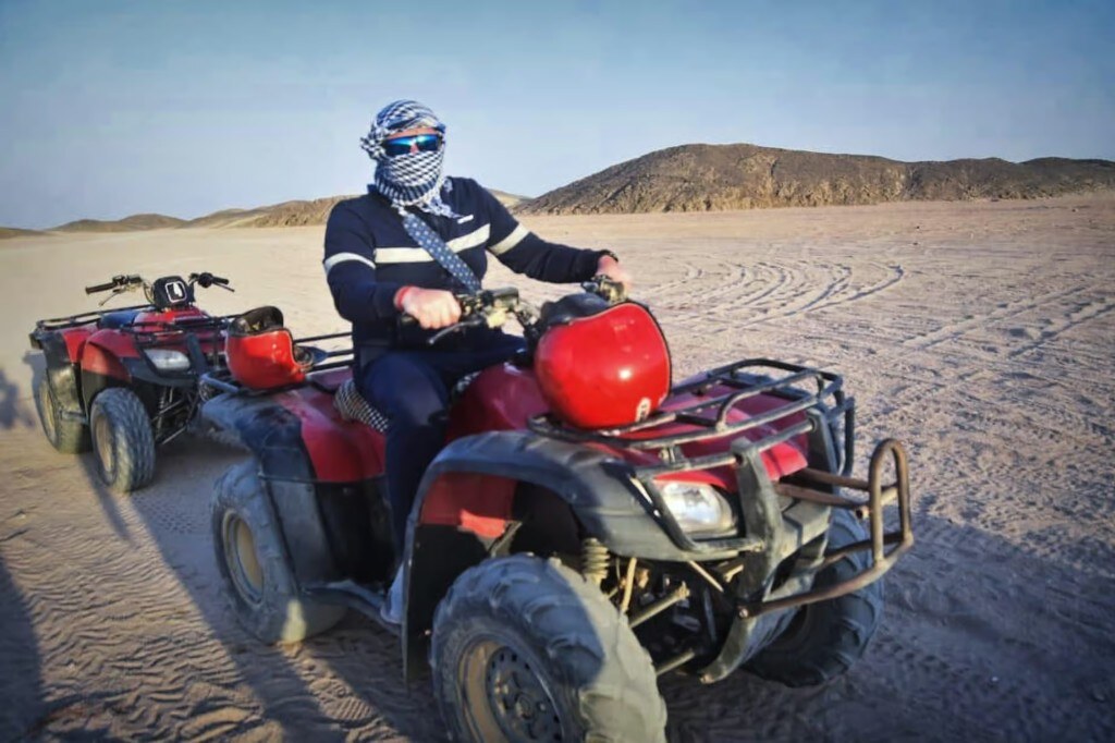 Salama Coloured Canyon, Snorkelling, Camel & Dahab