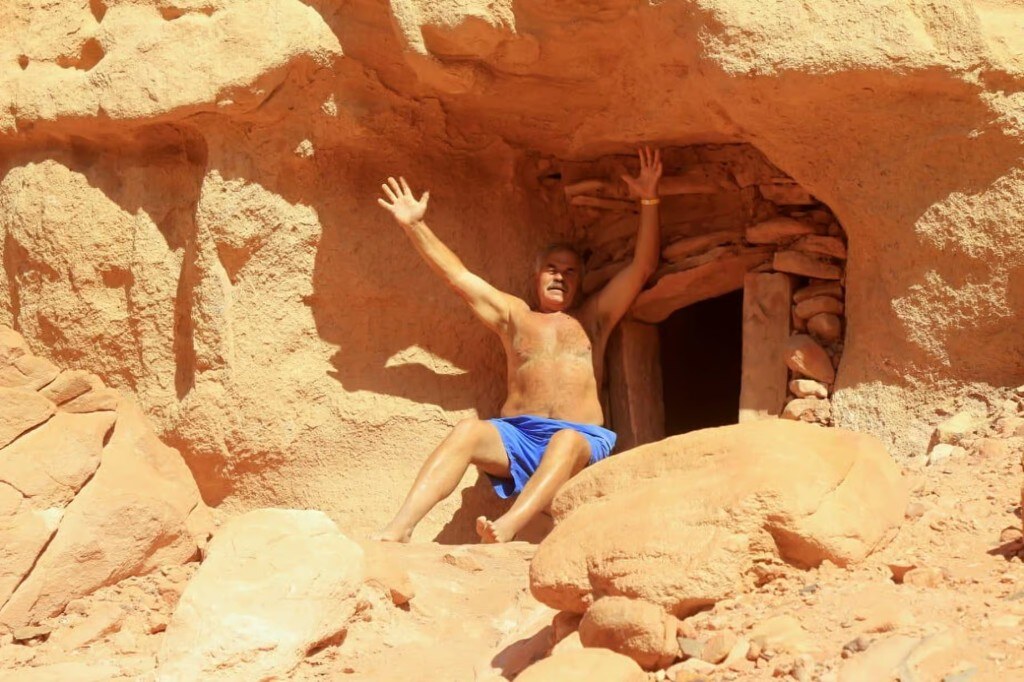 Salama Coloured Canyon, Snorkelling, Camel & Dahab