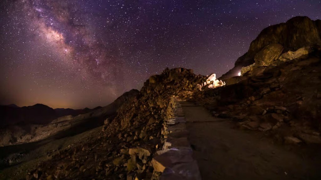 Stargazing over Sinai mountains